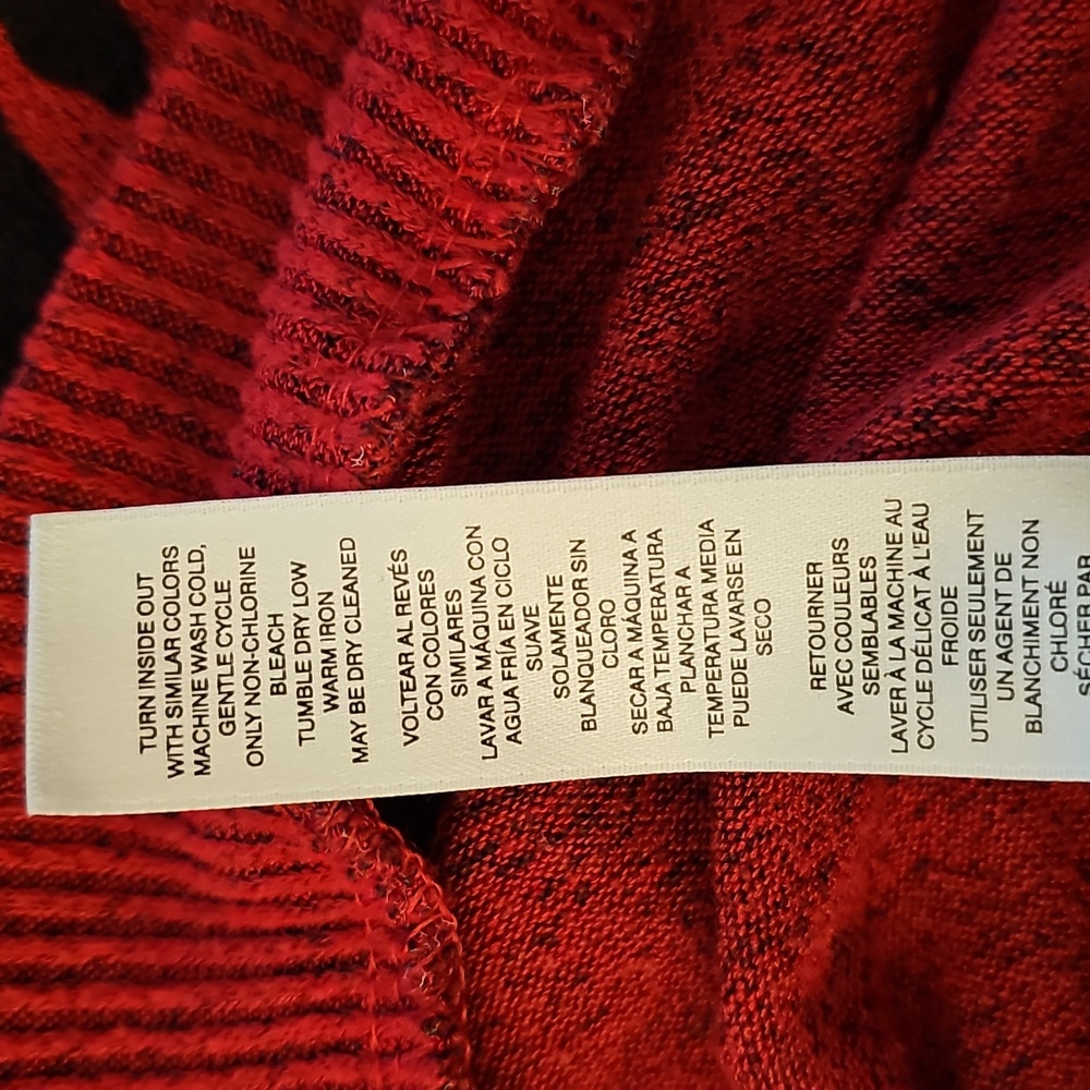 Sweater - Picture 14 of 16